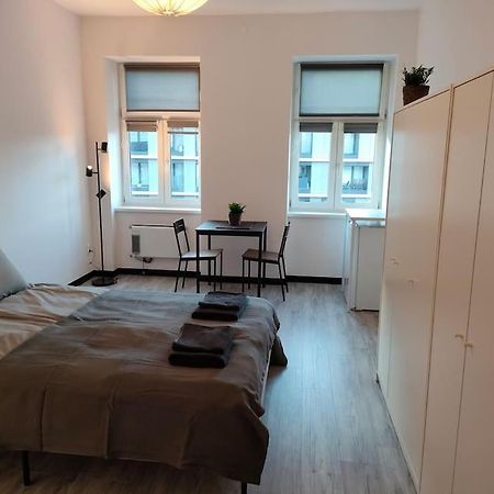 Cozy Room - 10 Min.From Rynek Wroclaw Bagian luar foto